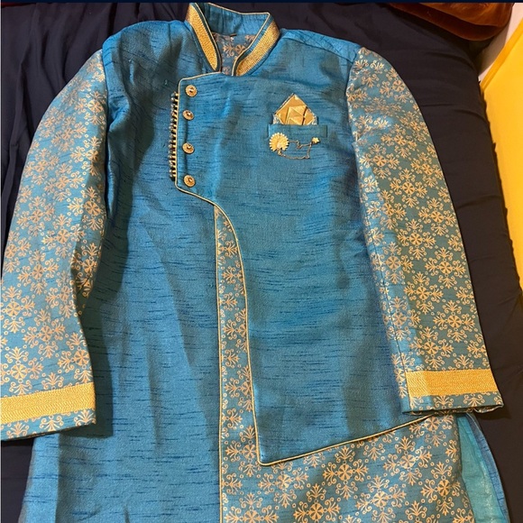 Men’s Wedding Sherwani (40) - Picture 1 of 1